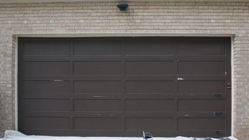 Paint for Garage Doors