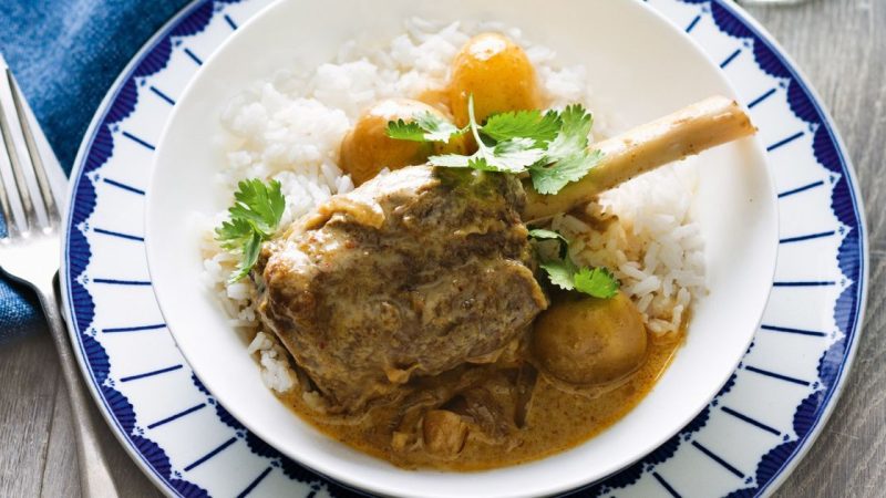 Slow Cooker Massaman Curry