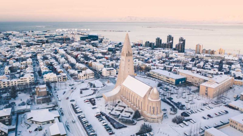 What Time in Iceland