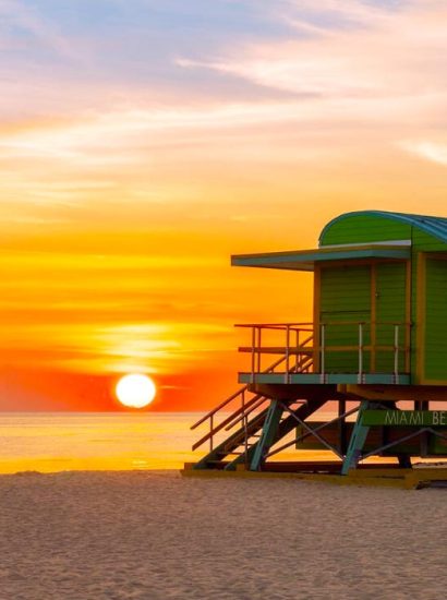 Warm Places to Travel in February in USA