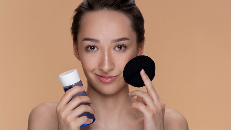 Setting Powder or Setting Spray First
