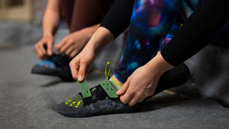 Gear Meant to Simulate Barefoot Running
