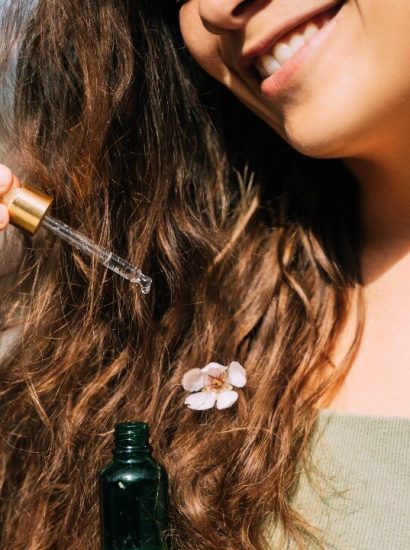 protecting hair in the sun